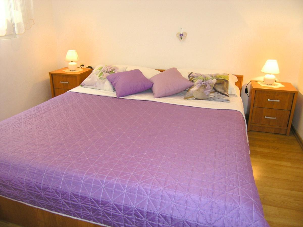 Apartman Samblic Krk Town Eksteriør billede