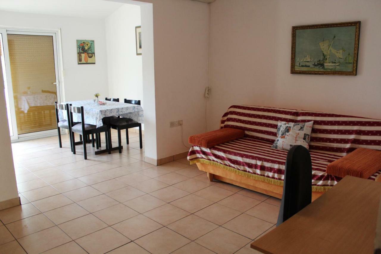 Apartman Samblic Krk Town Eksteriør billede